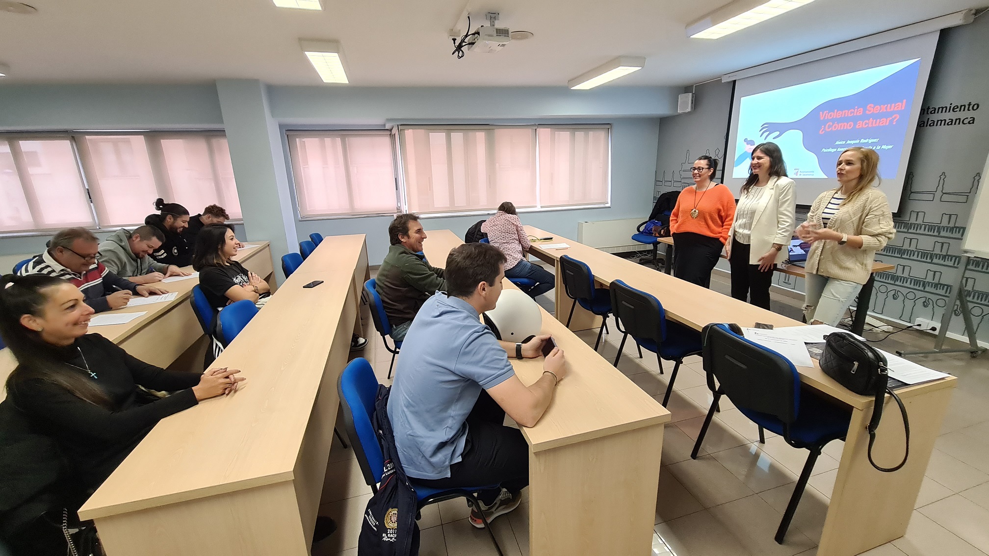 Sesión informativa a profesionales de la hostelería para promover la prevención de la violencia de género en el ocio nocturno. 